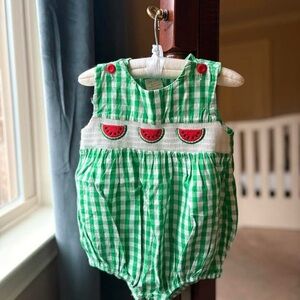 EUC Boutique Smocked Gingham Baby Bubble Romper size 18-24m